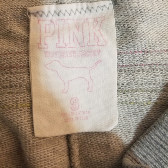 Victoria's Secret Pink Grey Bermuda Fleece Shorts - Picture 8 of 8